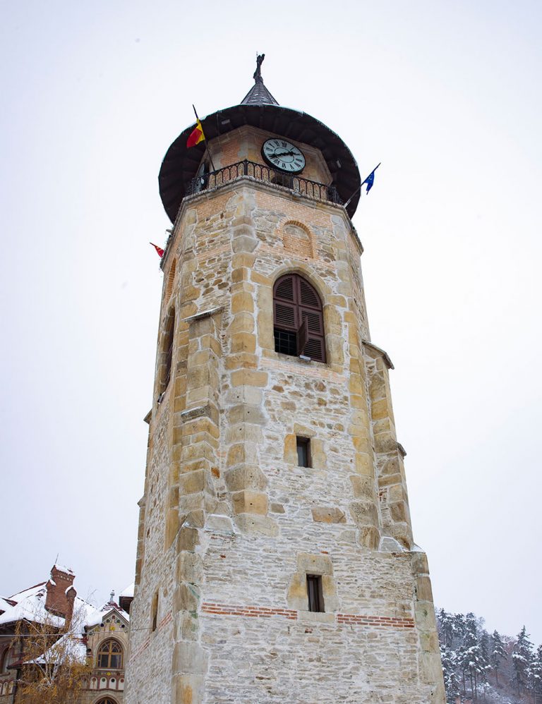 Moldova Piatra-Neamt-Turnul-cu-ceas